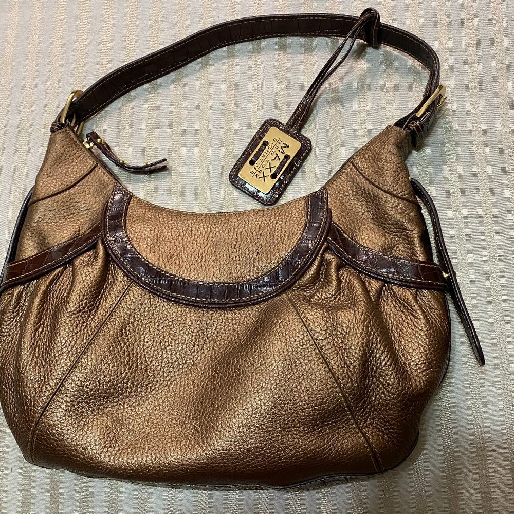 MAXX NEW YORK SIGNATURE SHOULDER BAG NEW CONDITION